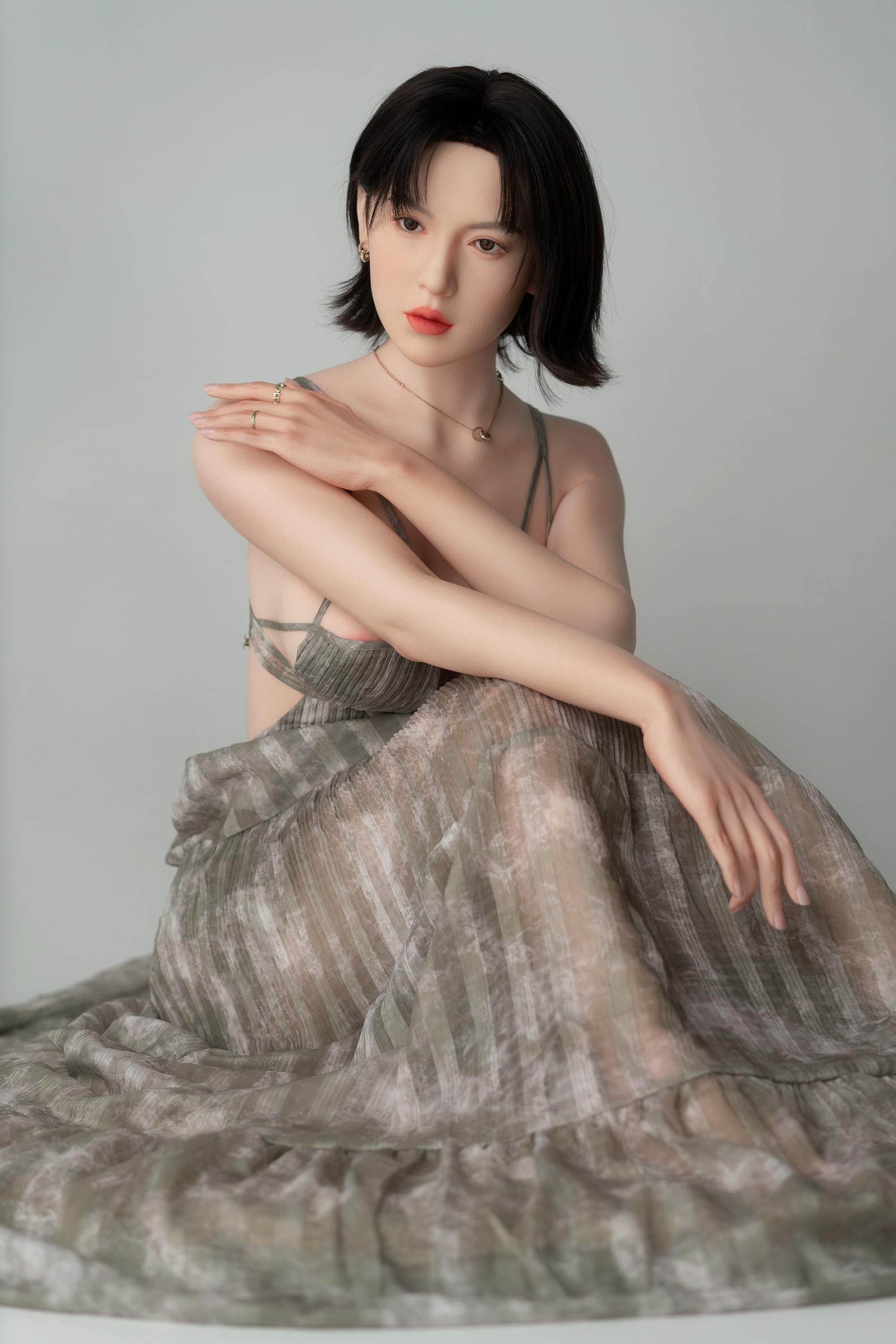 Wyne - SEX LOVE DOLLS